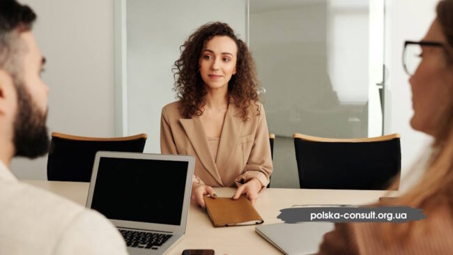 Як студенту знайти працю в Польщі - Polska Consult TM